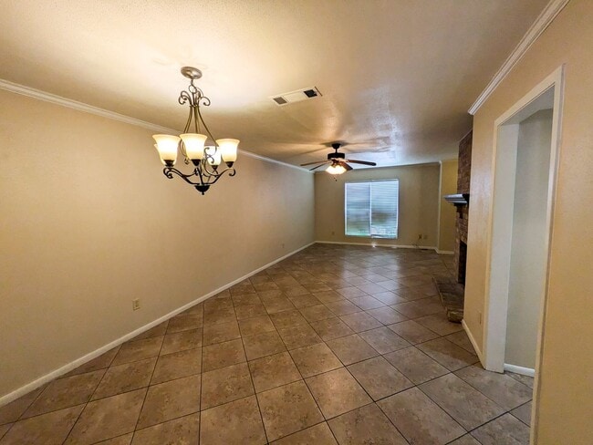 Photo - 956 Sunmeadow Dr Unit 956 Sunmeadow Dr. - (VACANT 7-2-2026)