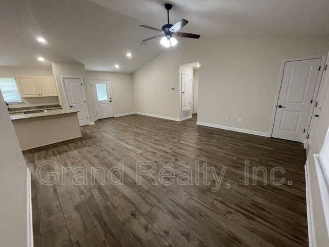 Photo - 4019 Brittany Ln