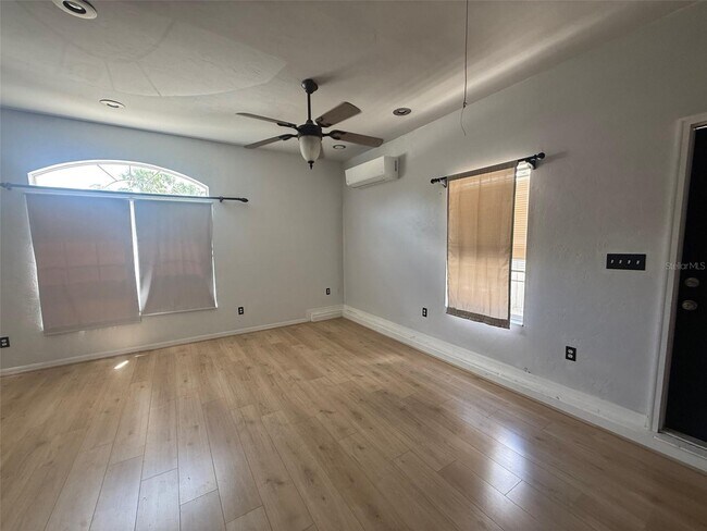 Photo - 1010 NW 120th St