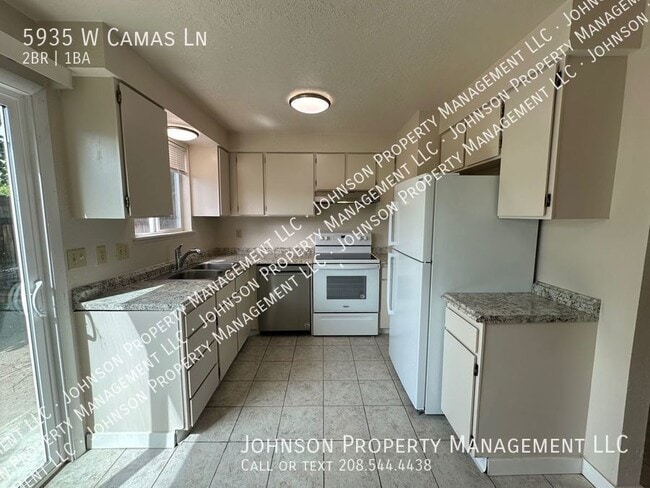 Photo - 5935 W Camas Ln