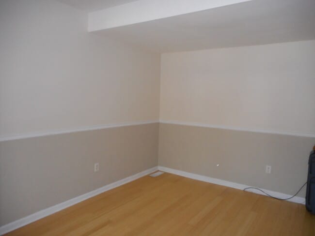 Photo - Gorgeous 3 Bedroom Townhouse in Gaithersburg with Solar Panels! Great Commute to DC!