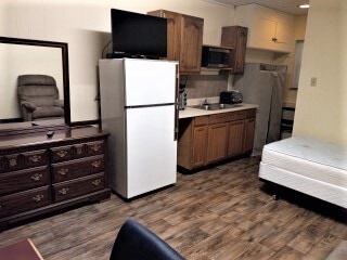 Photo - 1700 Philadelphia St Unidad 12