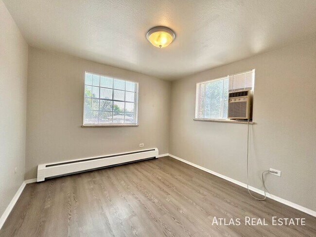 Photo - 2337 S Locust St Unit C
