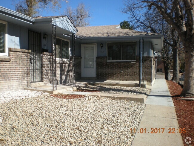 Building Photo - 1160 Clinton St Rental