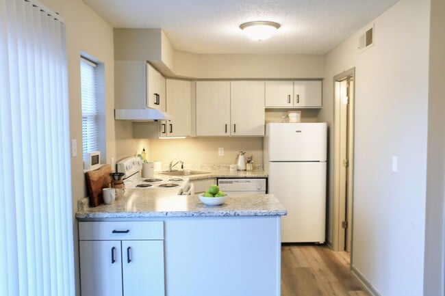 Bella Vista Townhomes