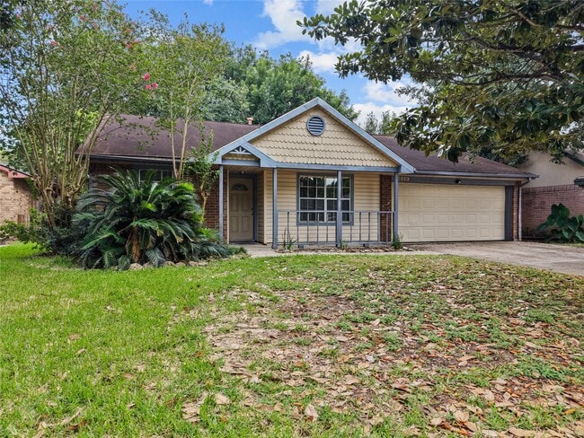 Photo - 2819 Sugar Wood Dr