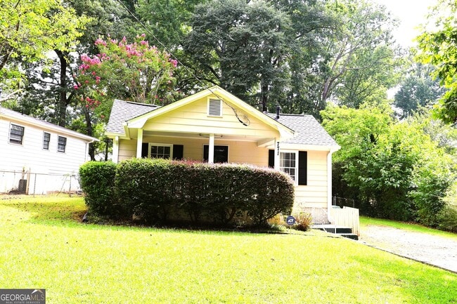 Building Photo - 771 McLendon Dr