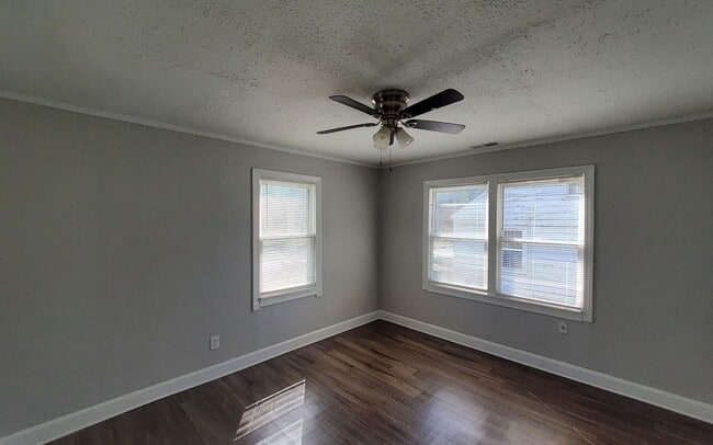 Photo - 1155 S Greer St