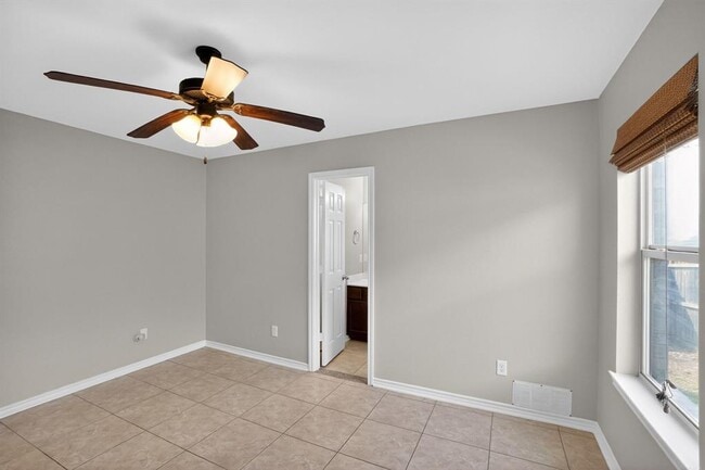 Photo - 1200 Brendon Lee Lane