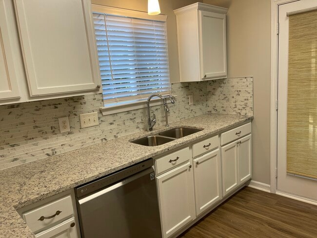 Photo - 3029 Salmon River Dr