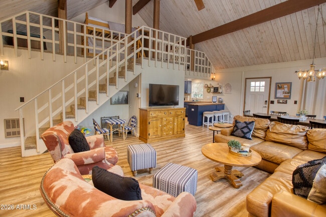 Photo - 7897 Country Club Dr