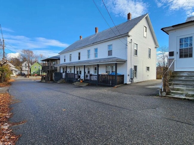 Building Photo - 7 Gowen St Unit 9