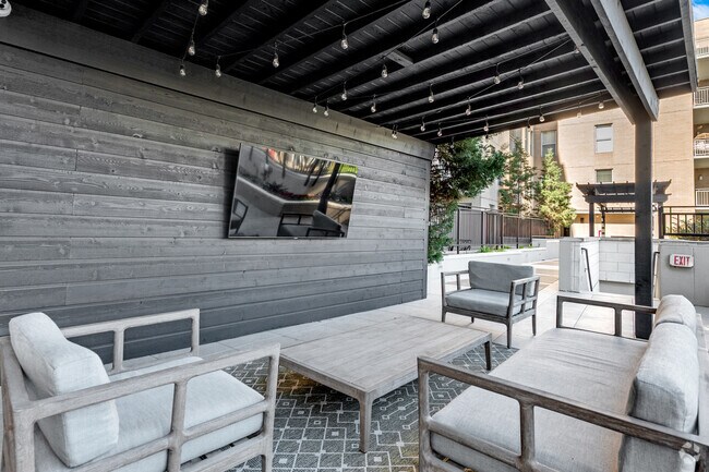 Outdoor Lounge