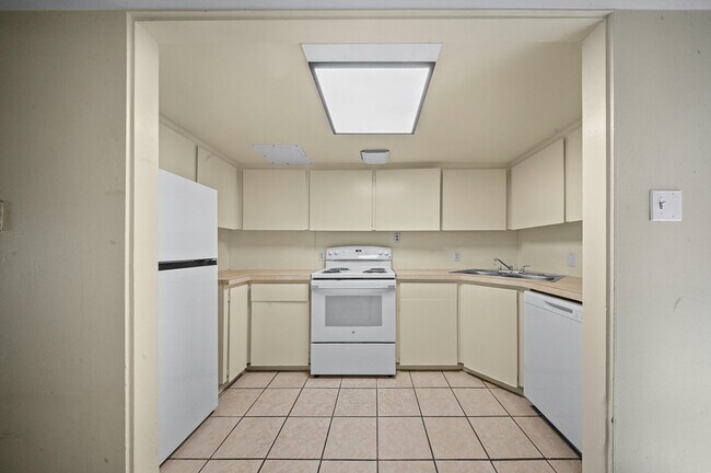 Photo - 208 E Starr Ave