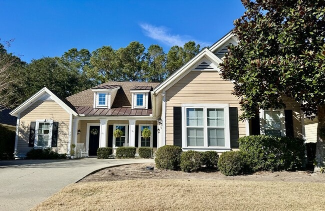 Photo - Beautifully Maintained Three Bedroom Home in the Exclusive Hampton Hall Gated Community!