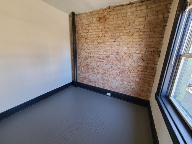 Photo - 78 Garden St Unit B