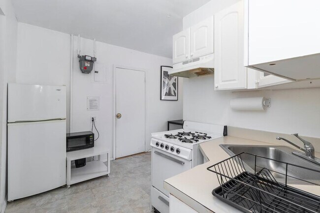 Photo - 248 E 91st St Unit ID1032060P