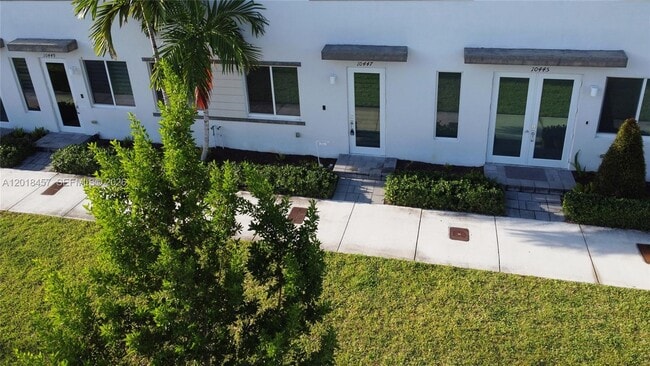 Photo - 10447 NW 66th St