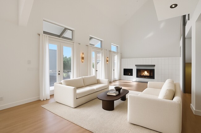 Photo - 320 Detering St