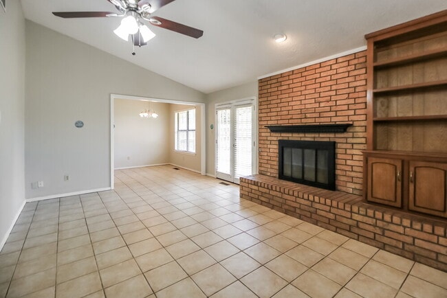 Photo - 4716 Brookwood Dr