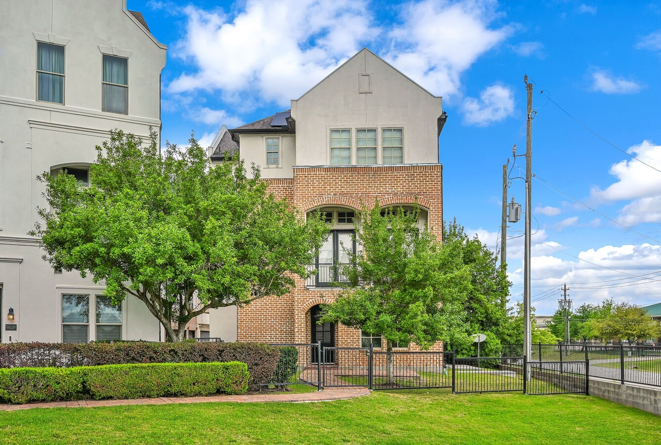 Photo - 9644 Knight Rd