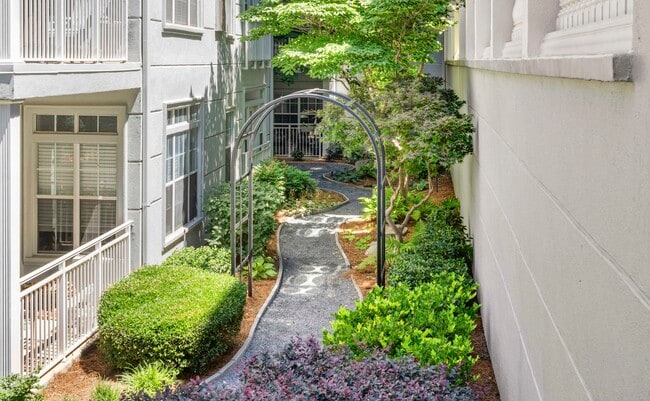 MAA Gardens