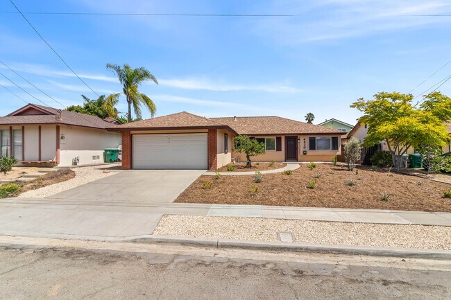 4820 Cobb Dr
