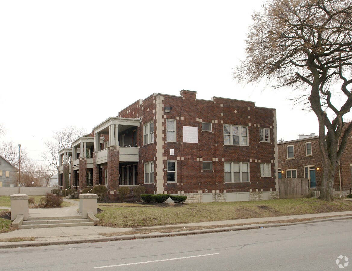 Photo - 1354 N 4th St