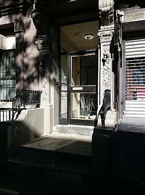 Building Photo - 237 East Fifth Street Rental
