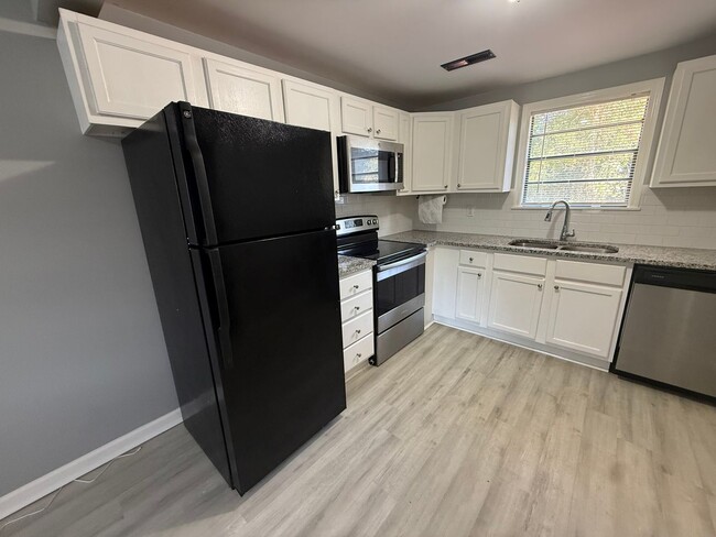 Photo - 74 Derrick Dr