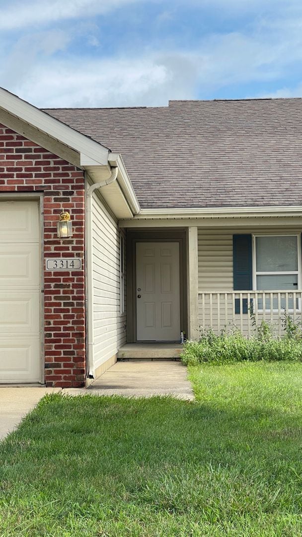 Photo - LINDBERG VILLAGE...Duplex