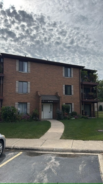 Building Photo - 669 Briar Hill Ln Unit 3