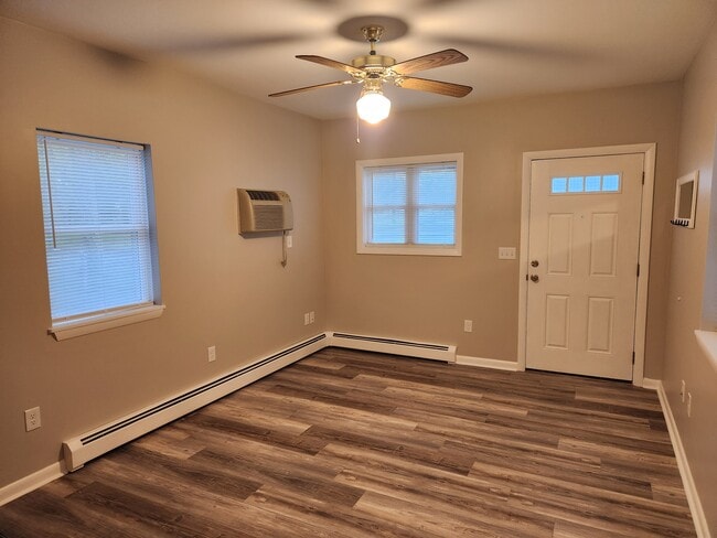 Photo - 34 Mount Hope Ave