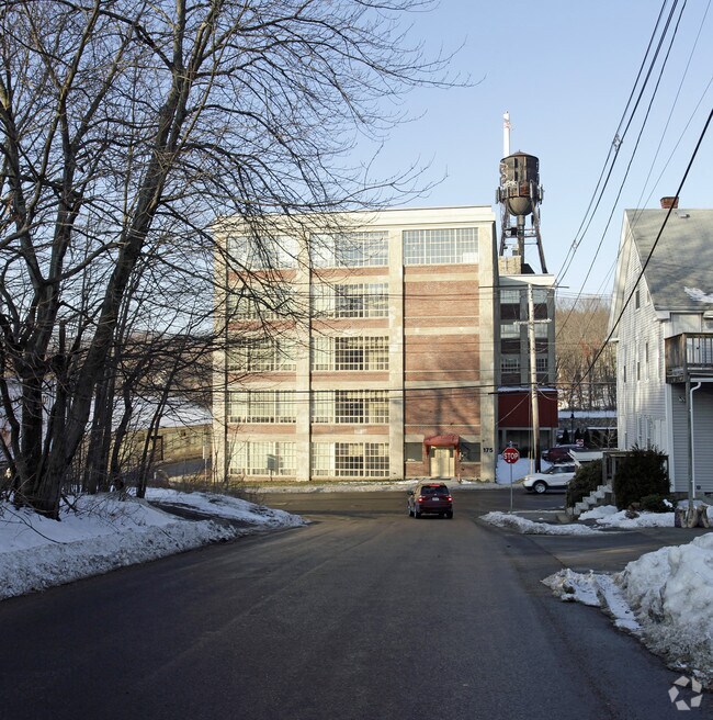 The Design Pak Lofts - The Design Pak Lofts