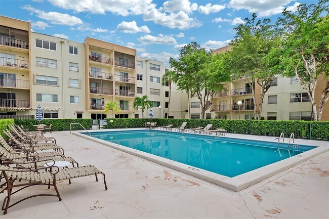 Photo - 14250 SW 62nd St Unit 118