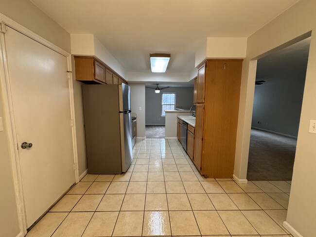 Photo - 612 Oak Grove Rd