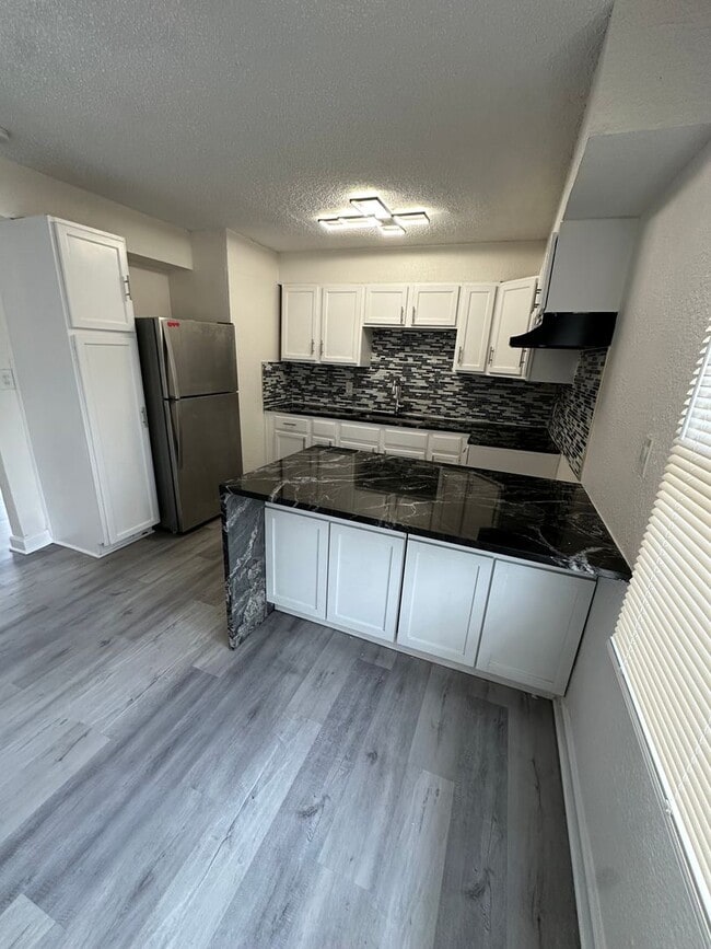 Photo - 4 bedroom 1 bath