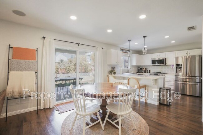 Photo - 38387 Chestnut Cir