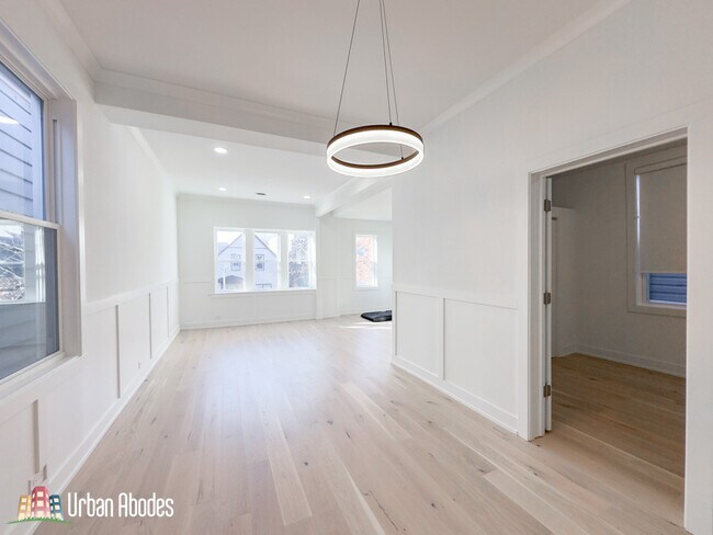 Photo - 2129 N Bingham St Unit 3C