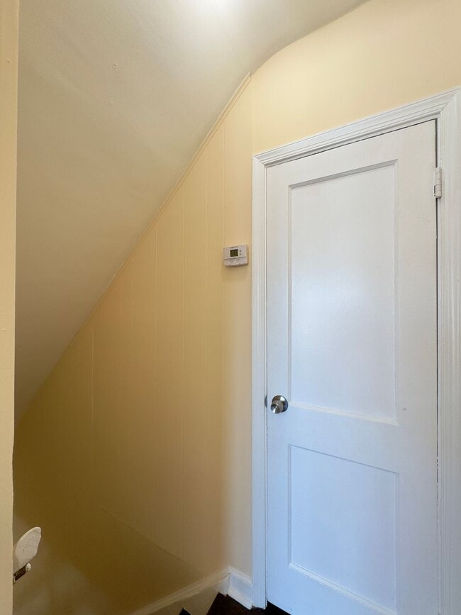 Photo - Charming 3 Bedroom/2 Bathroom Townhome in Violetville MD!