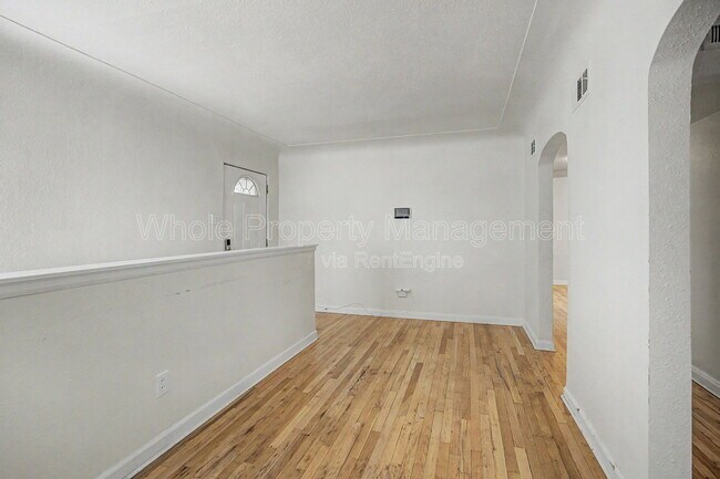 Photo - 2705 W Park Pl