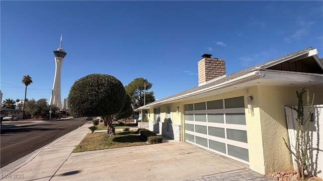 Photo - 1819 S Beverly Way