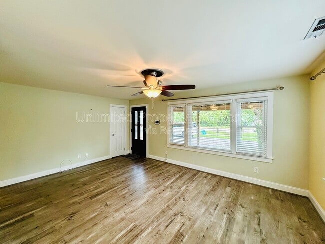 Photo - 5009 Park Ave