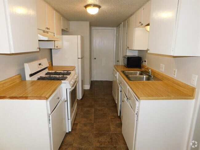 Building Photo - 1007 Windy Trail Rental