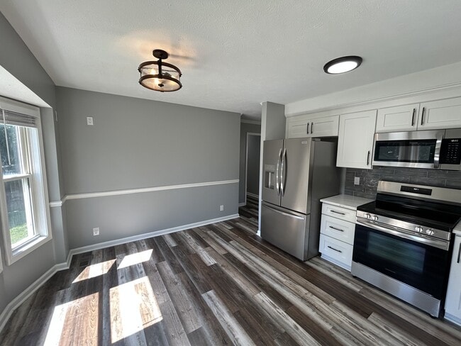 Photo - 808 Leigh Ann Dr