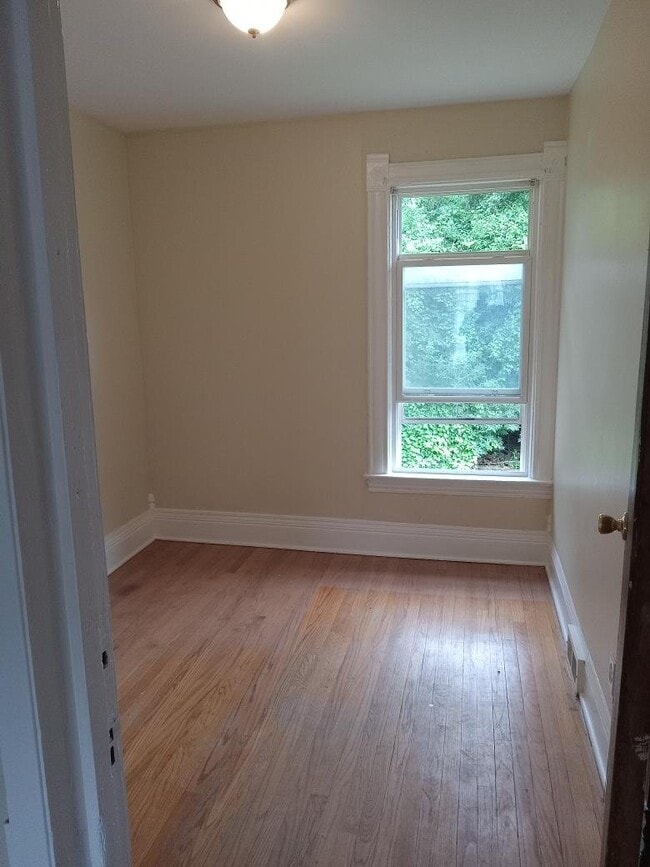 455 Wilkinson St Unit 2