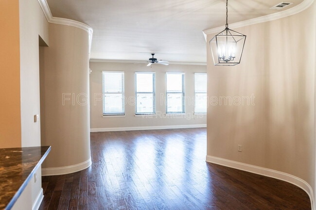Photo - 445 W Blount Ave Unit 511