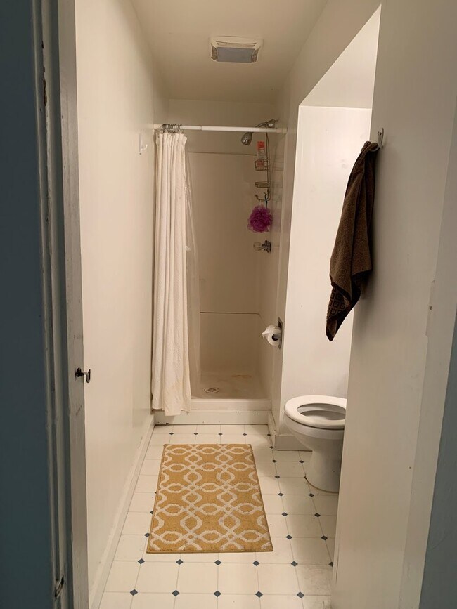 Photo - 1528 Mapleton Ave Unidad # 1