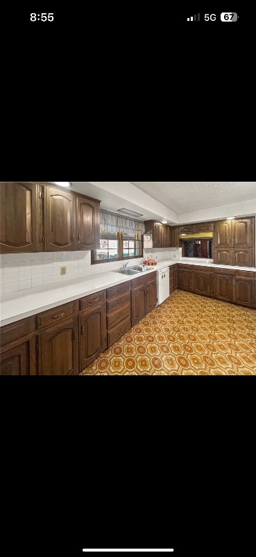 Photo - 105 Magnolia