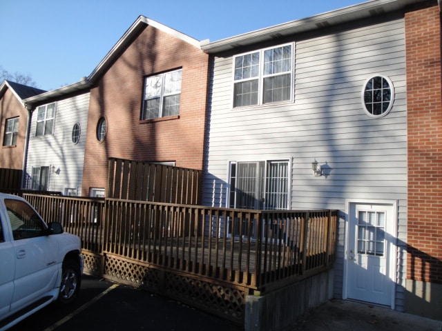 Sharon Woods Apartments